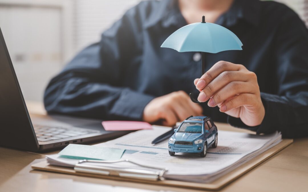 Co powinna zawierać dobra polisa na auto?